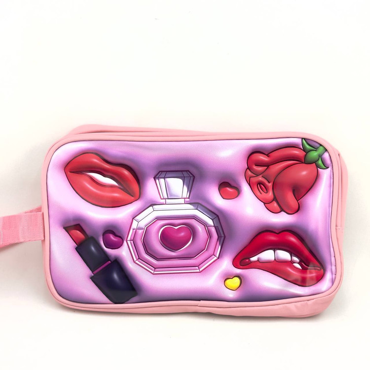 کیف لوازم آرایش دخترانه طرح برجسته